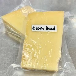 Capone Foods Cheese Cabot Cloth Bound Cheddar