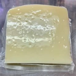 Capone Foods Cheese Pecorino Toscano, Medium