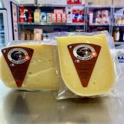 Capone Foods Aged Farmstead Gouda From Smith's Cheese In Winchendon, MA